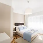 The5rooms.porto شقة *